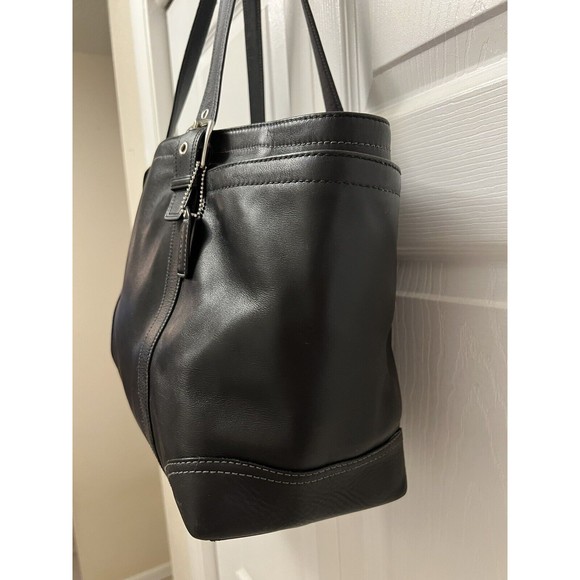 Vintage Coach F10288 Black Leather Large Tote - Picture 3 of 11